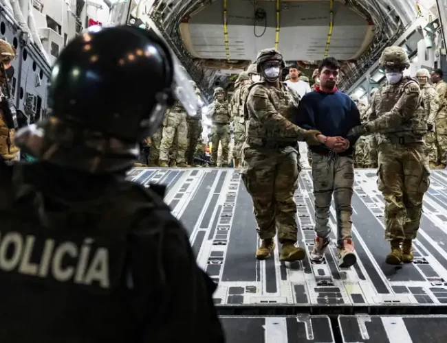 El Salvador niega a fiscal venezolano defensa de deportados