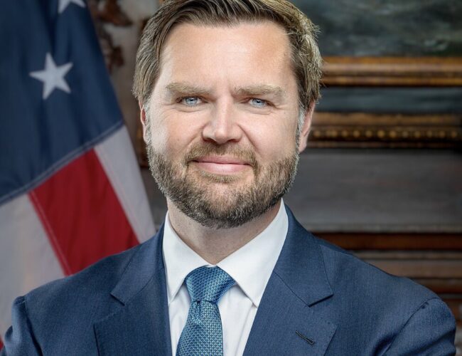 EE.UU. “no está interesado en conflictos prolongados en Medio Oriente”, dice Vance