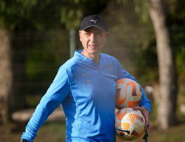 Tiago Nunes habilitado y listo para debutar como DT de Liga de Quito ante Vinotinto