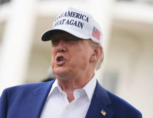 Trump puede mantener el control de miles de guardias nacionales de California, dictamina un tribunal de apelaciones