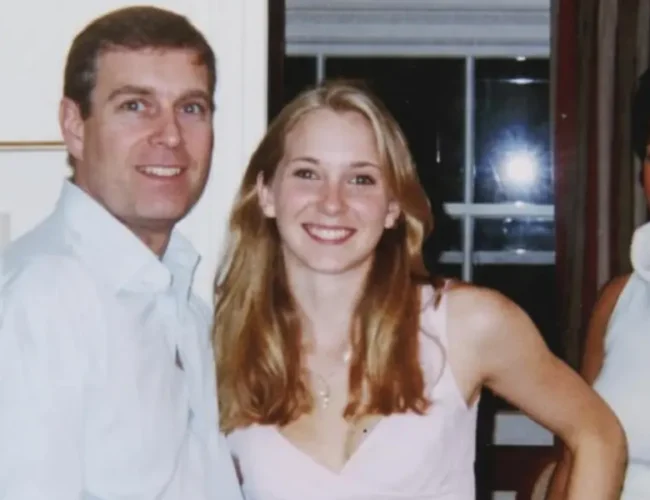 Correos de Epstein confirman: la foto del príncipe Andrés con Virginia Giuffre es auténtica