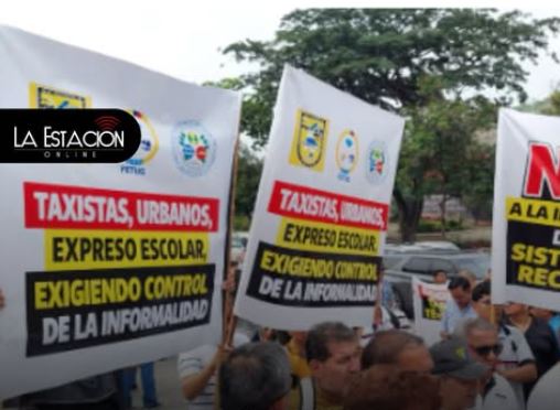 Transportistas marchan hasta la ATM para pedir más controles