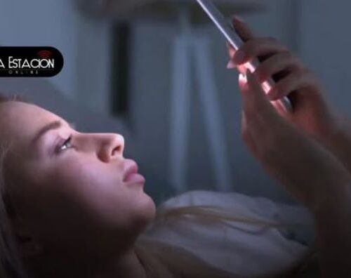 El celular antes de dormir afecta la calidad del sueño, según estudio internacional