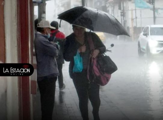 Más de 30 emergencias se registran en diferentes cantones de Guayas por las intensas lluvias