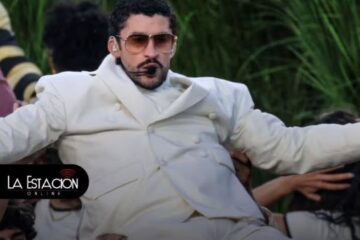 Qué trama Bad Bunny? Borra todo el contenido de su instagram tras histórico show en el Super Bowl