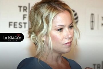 Christina Applegate, hospitalizada mientras enfrenta la Esclerosis múltiple