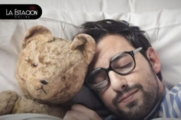 Un estudio revela: Los hombres maduran a los 43 años