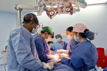 Hospital IESS Ceibos continúa realizando cirugías pediátricas de alta complejidad en 2026