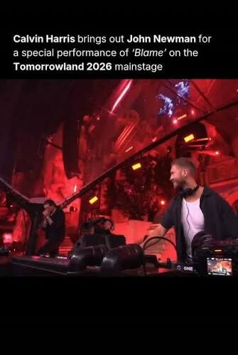 El DJ y productor escocés Calvin Harris vivió un debut inolvidable en el Mainstage de Tomorrowland, sorprendiendo al público con la aparición especial del cantante John Newman para interpretar en vivo «Blame», uno de los mayores éxitos de ambos artistas.