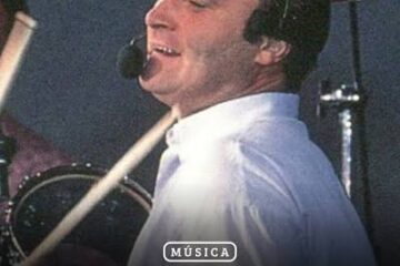 Durante las décadas de 1980 y 1990, Phil Collins se consolidó como una de las mayores estrellas de la música, conquistando escenarios de todo el mundo con un estilo sencillo y un talento inconfundible.