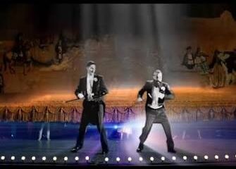 Una publicación en internet fue el punto de partida para la creación de Capital Cities, el dúo que conquistó al mundo con el éxito «Safe and Sound».
